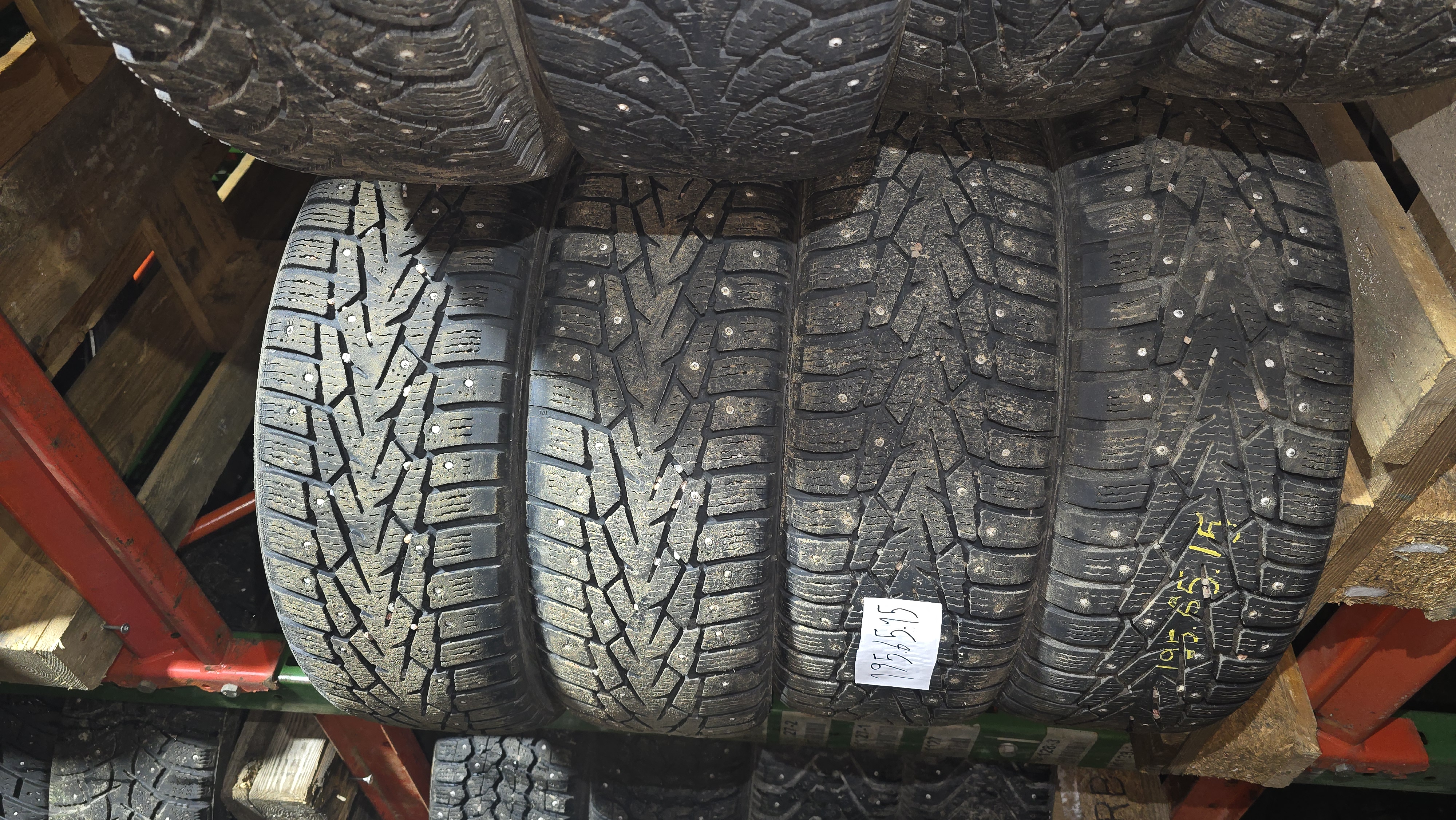 Vinterdäck 195/65 R15