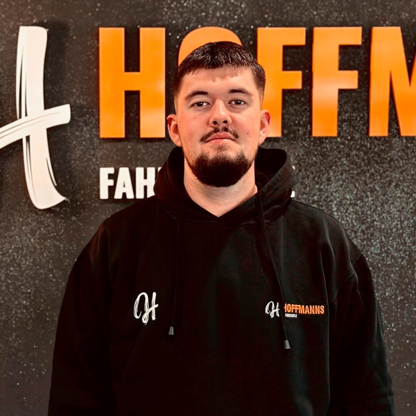 Elias - Dein Fahrlehrer bei Fahrschule Hoffmanns Fahrschule