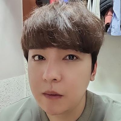 수술 7주차, 붓기 계속 빠지면서 점점 자연스러워지는 중 사진 3 — 아바성형외과 기타 후기