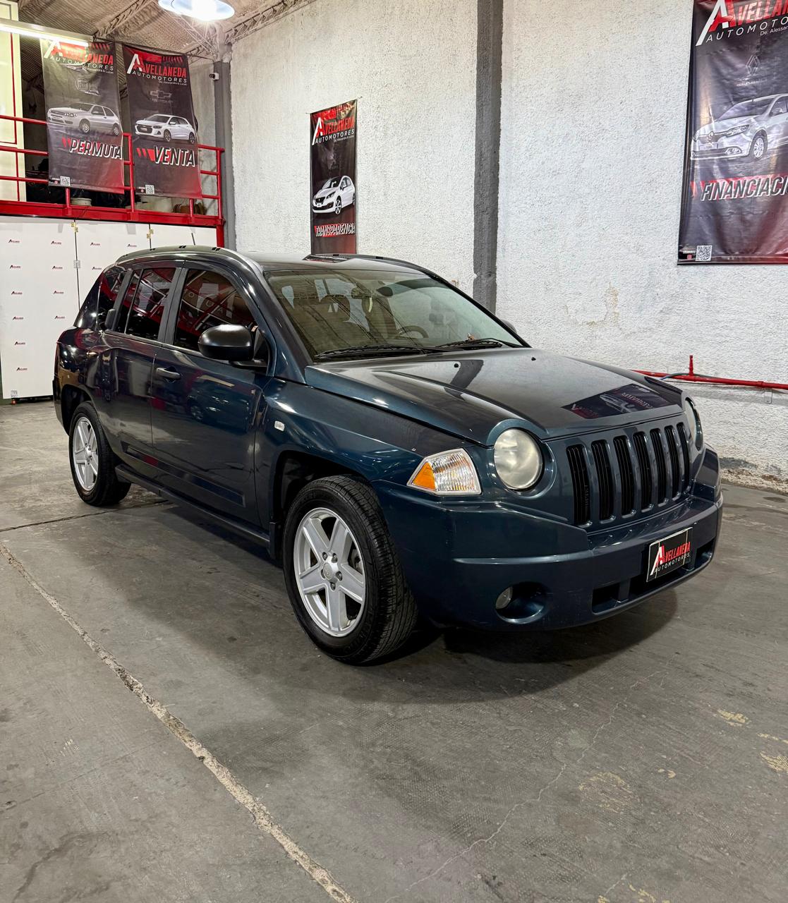 Auto usado en Mendoza - JEEP Tracción 4x4 con reductora 2007