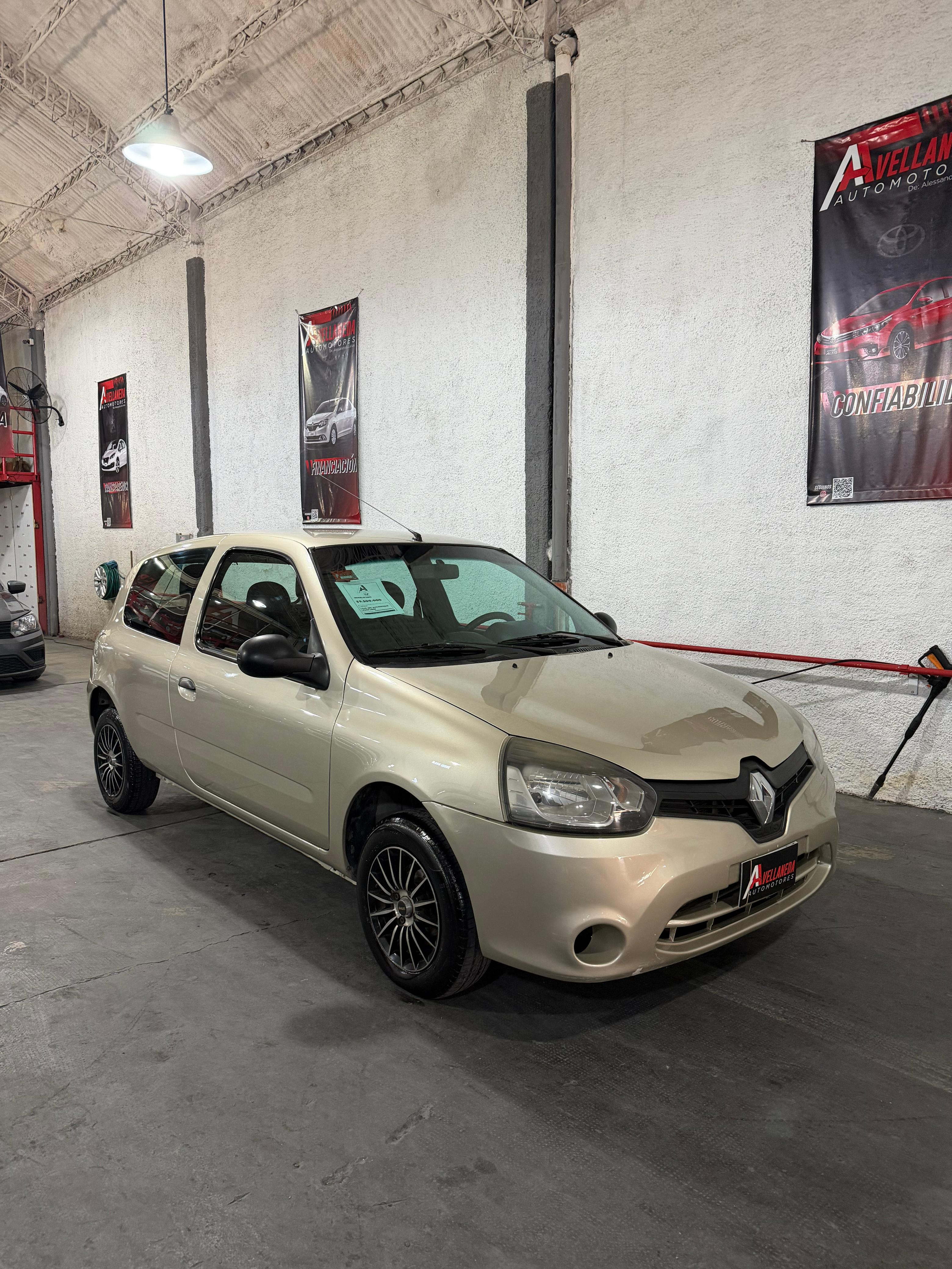 RENAULT CLIO MIO   2013