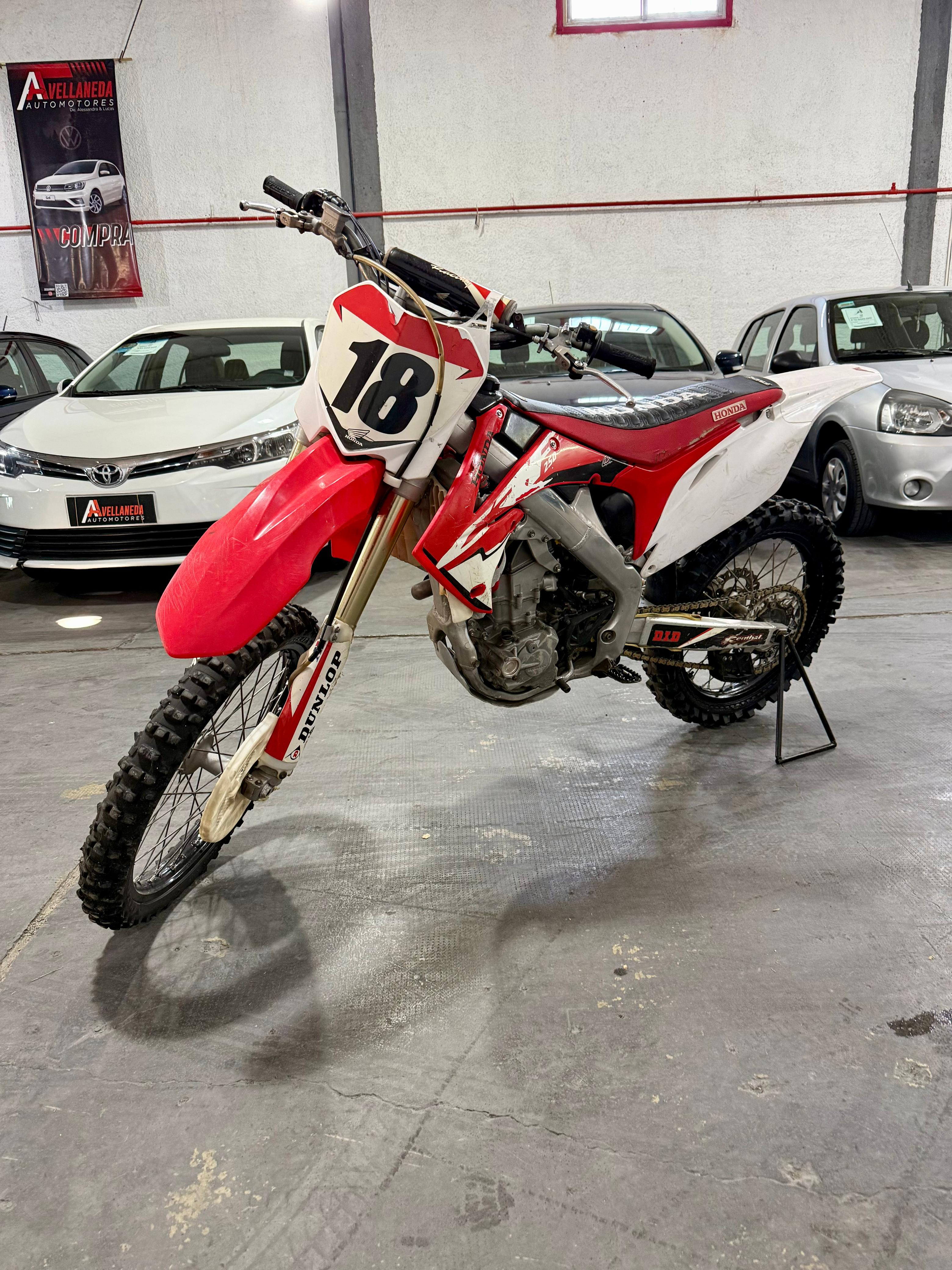 Auto usado en Mendoza - HONDA CRF 250 2011