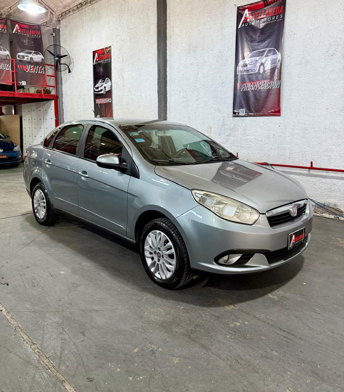Auto usado en Mendoza - FIAT GRAND SIENA 2013