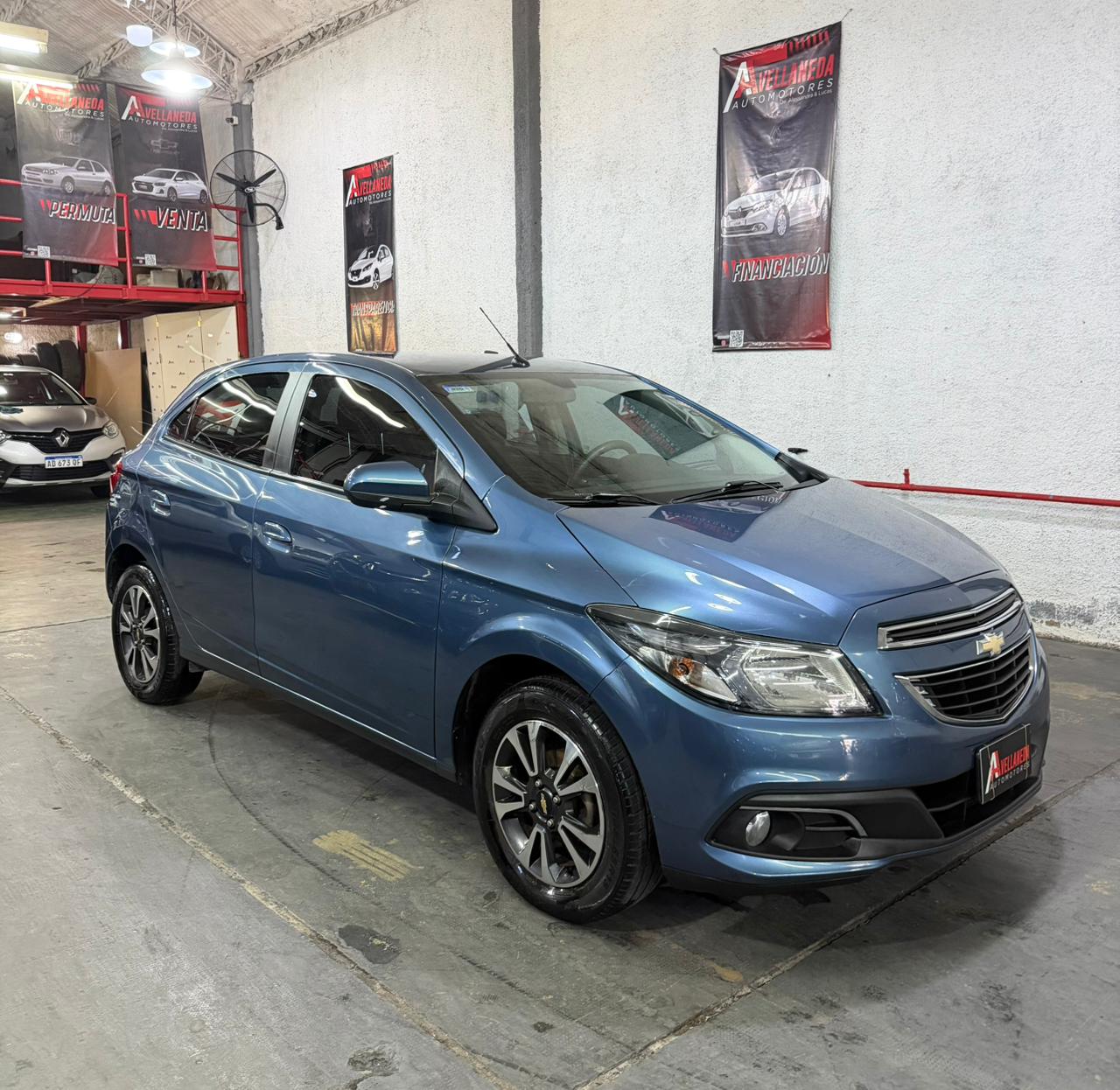Auto usado en Mendoza - CHEVROLET ONIX 2015