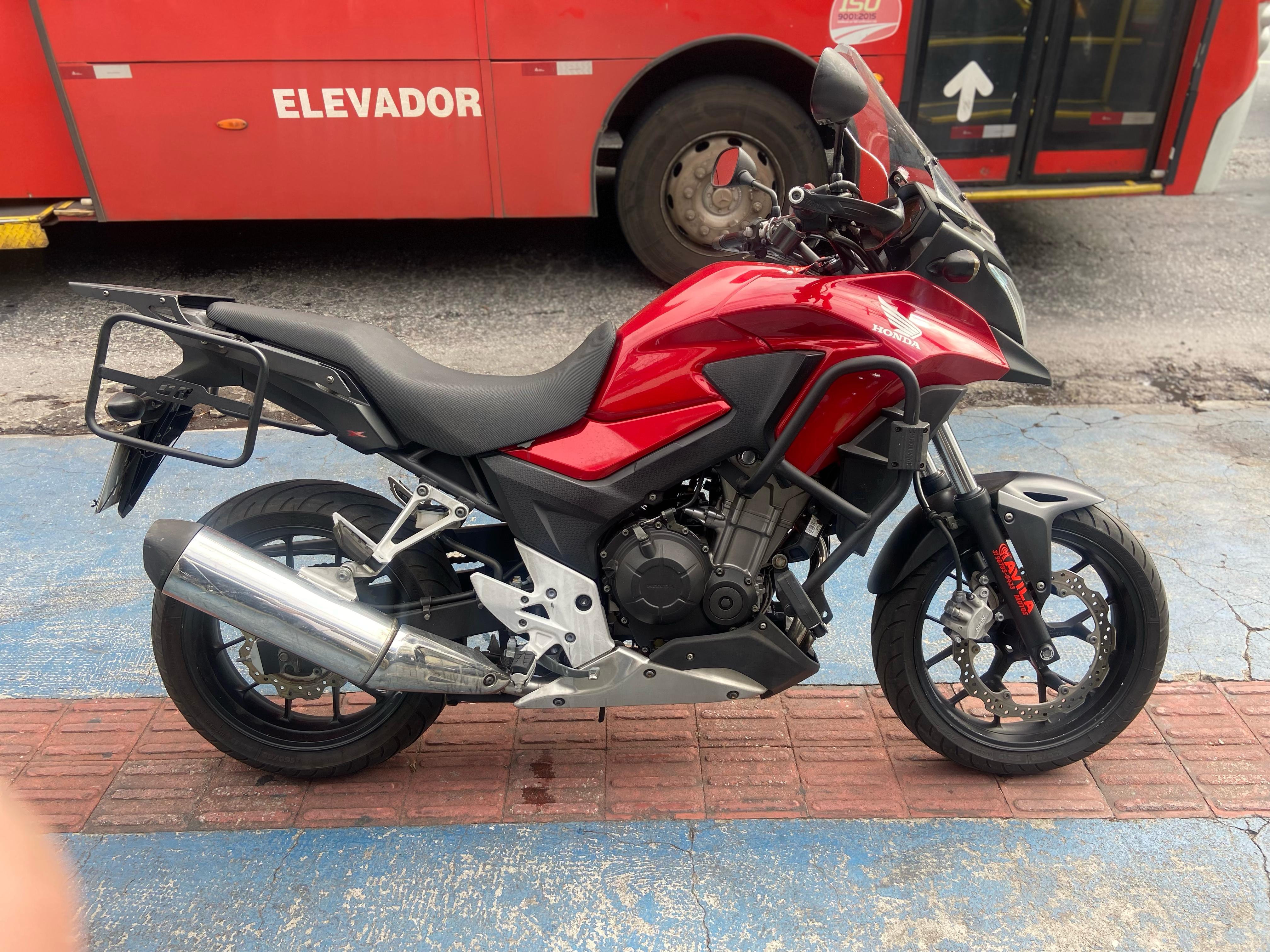 CB 500