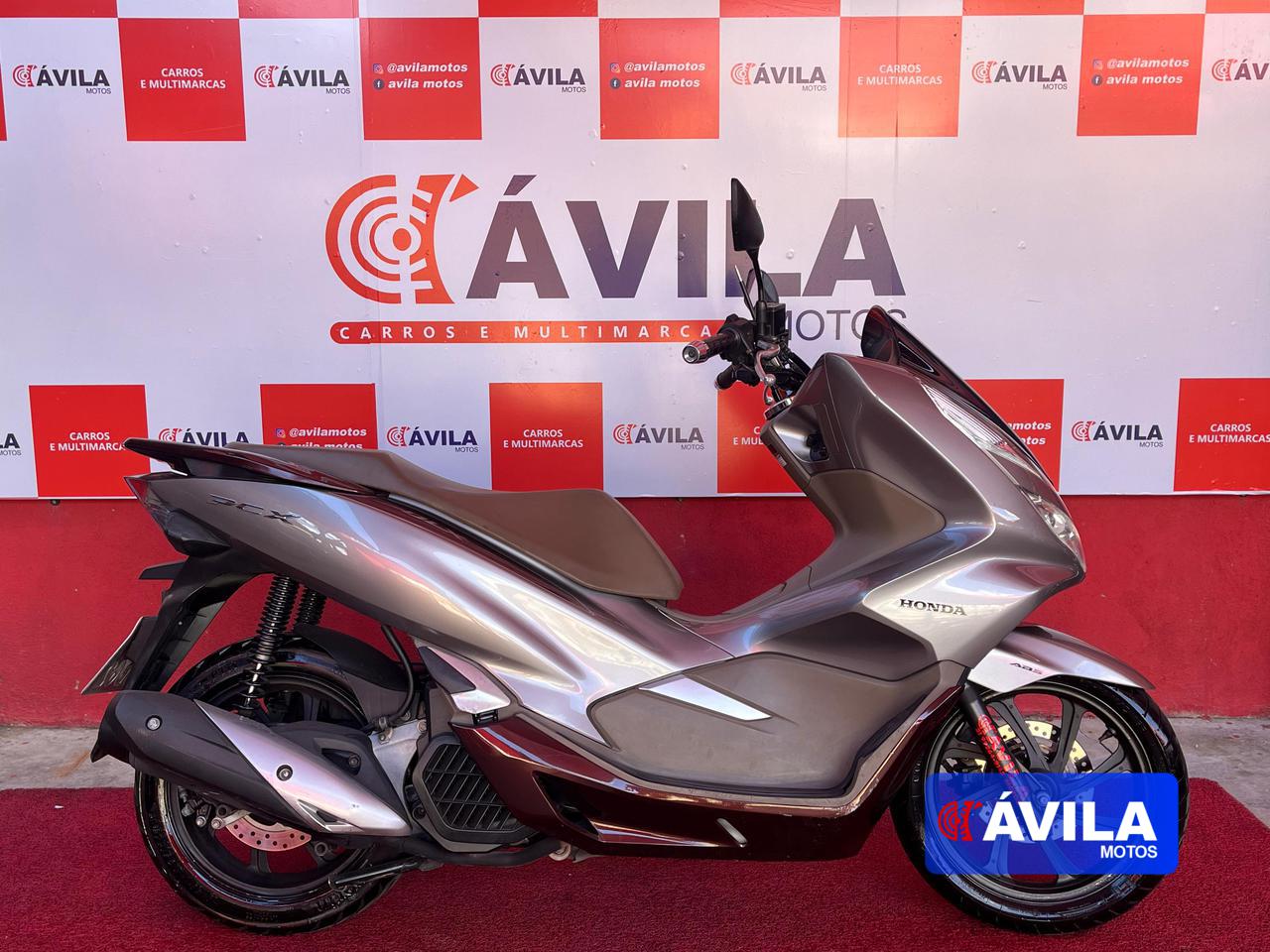 PCX 160 DLX