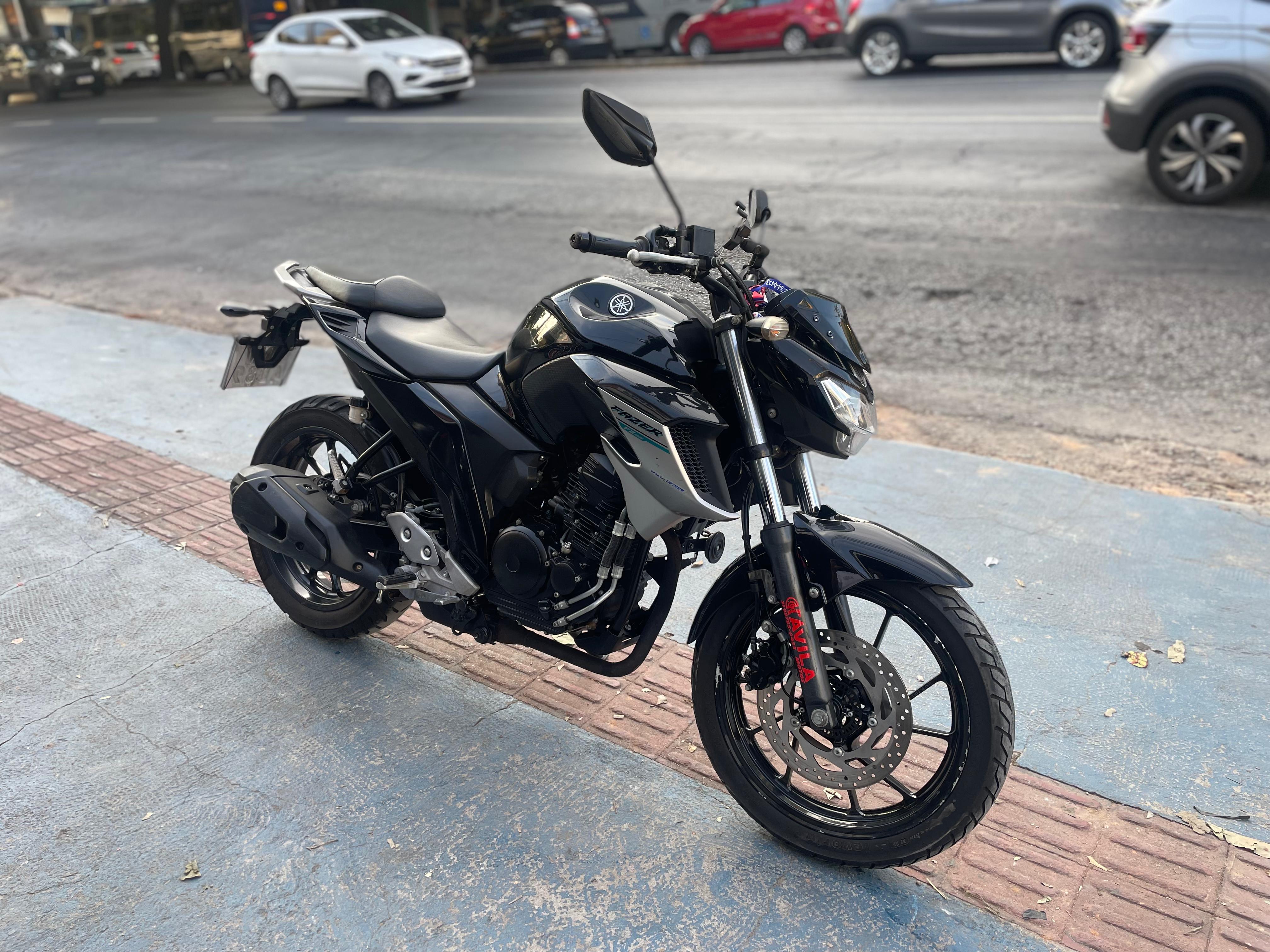 FZ-25 ABS