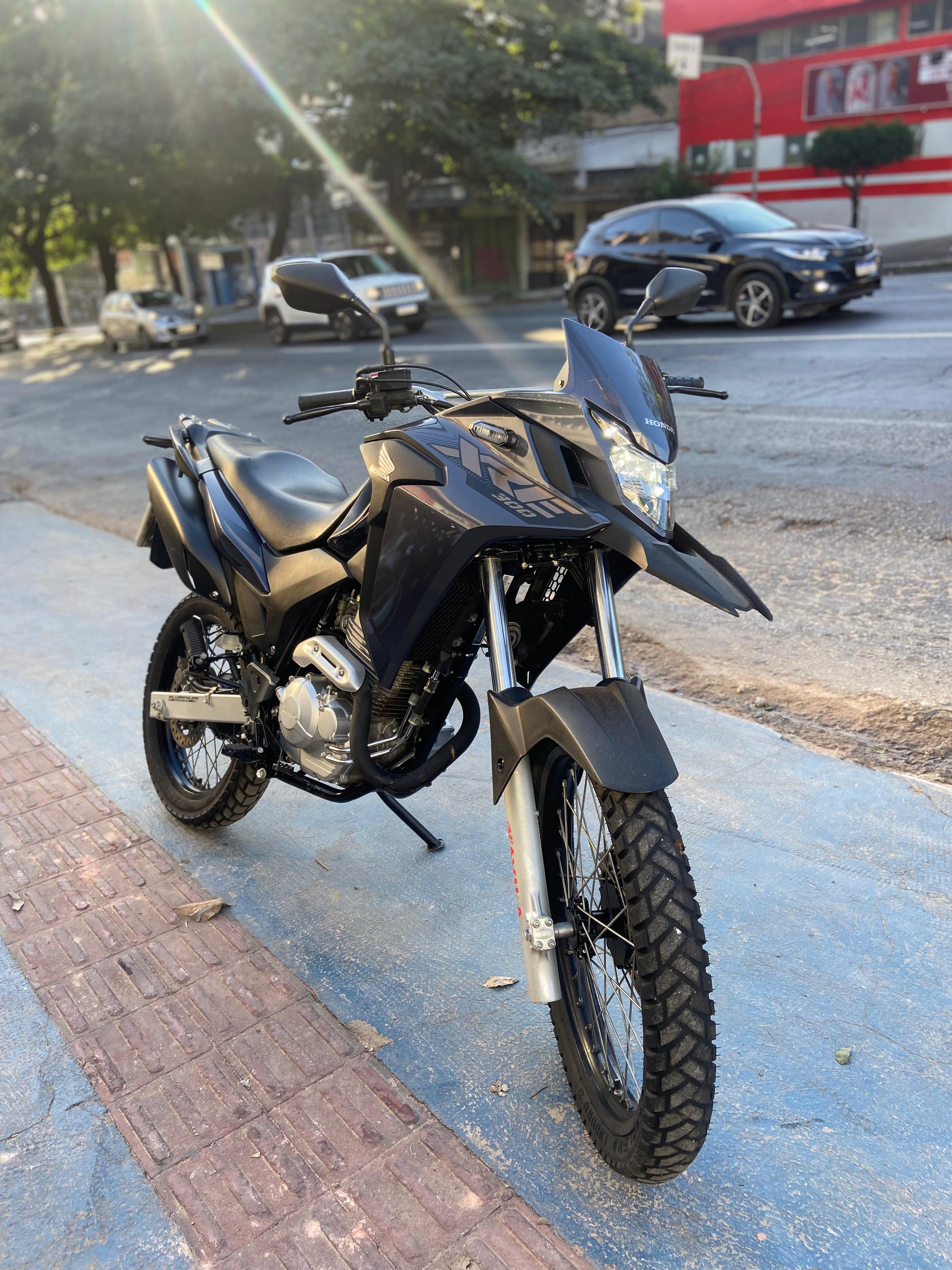 XRE 300/ 300 ABS/ FLEX