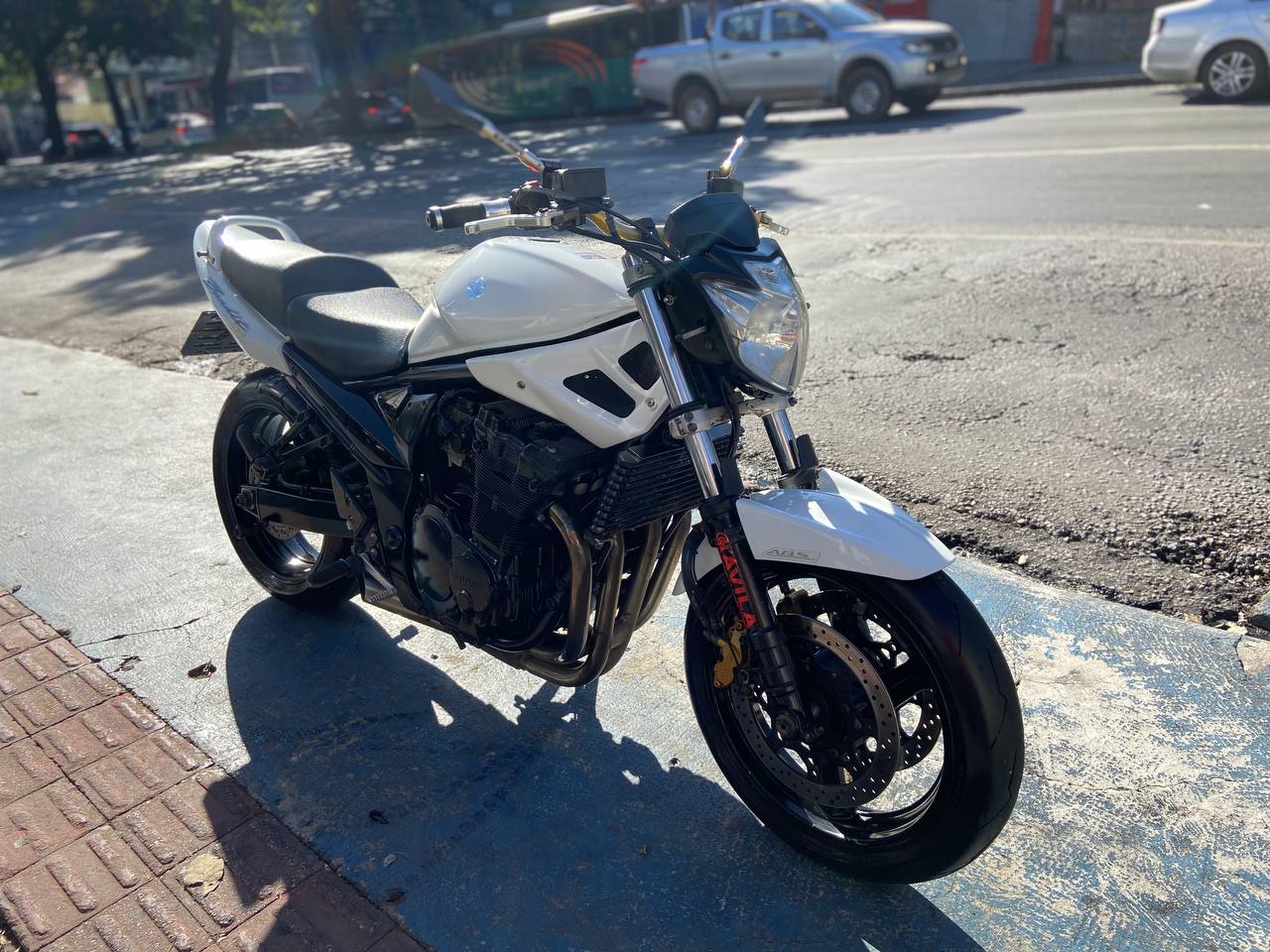 BANDIT 1200S
