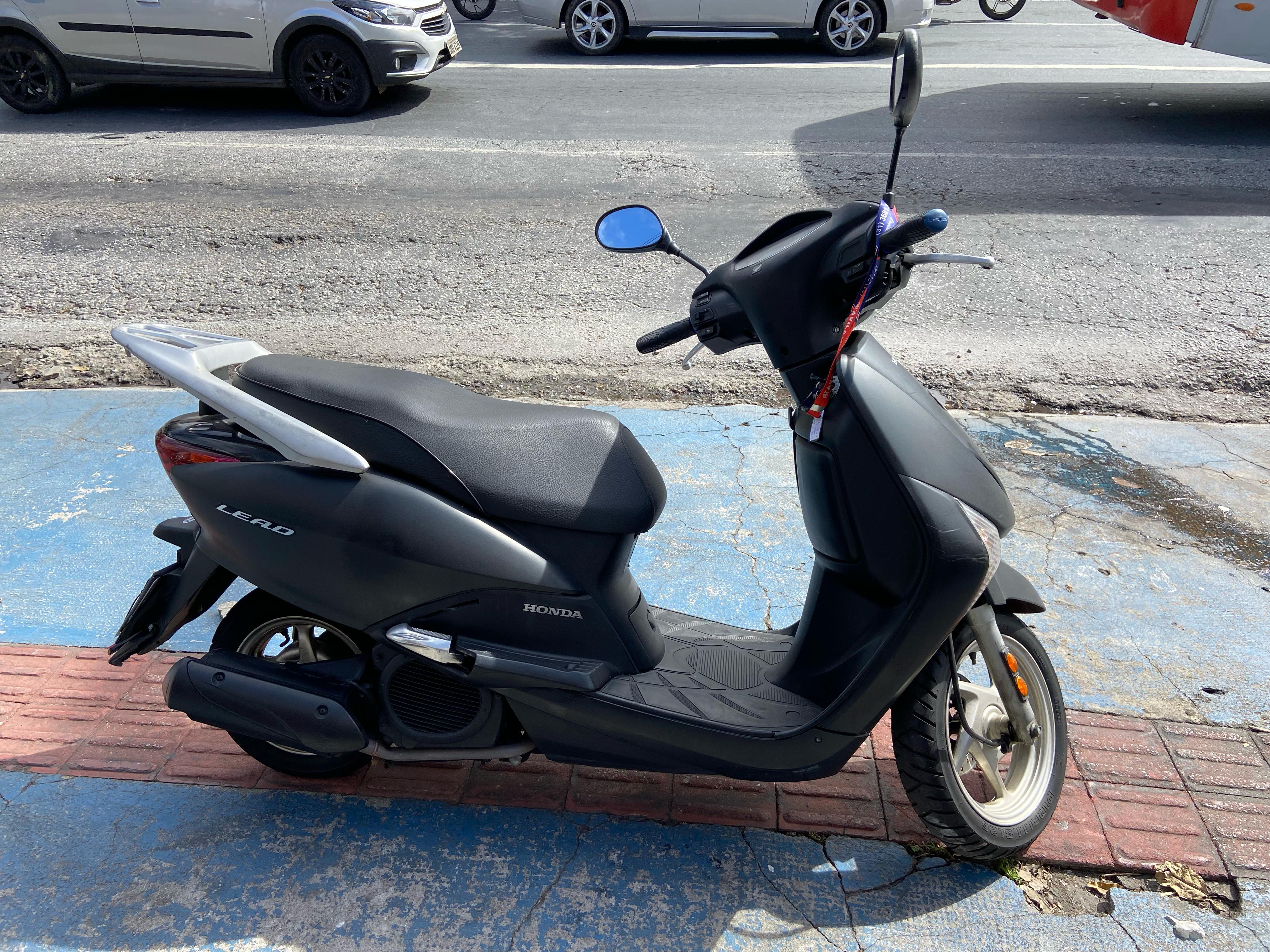 LEAD 110