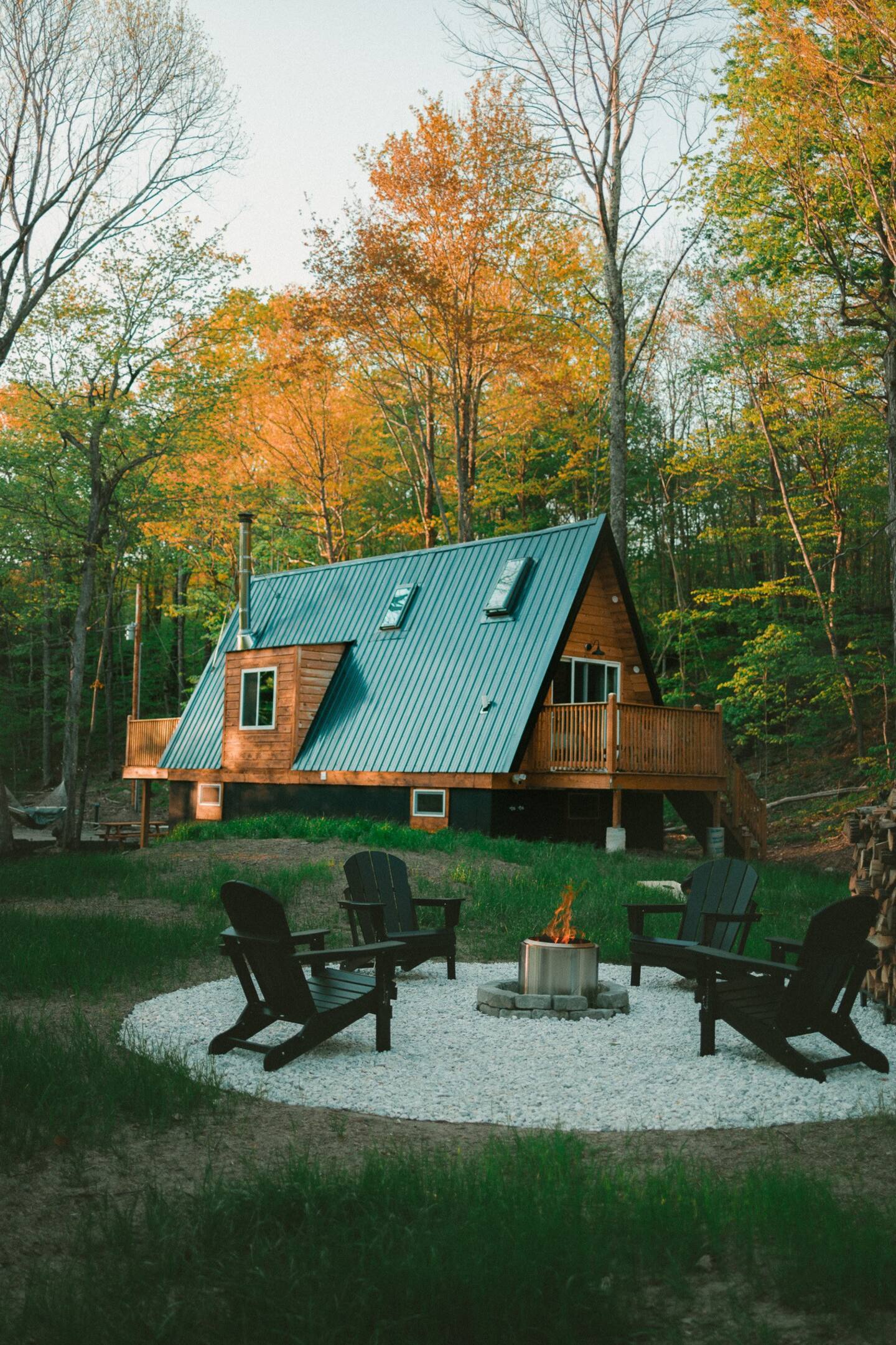 First image in the gallery of the current house model