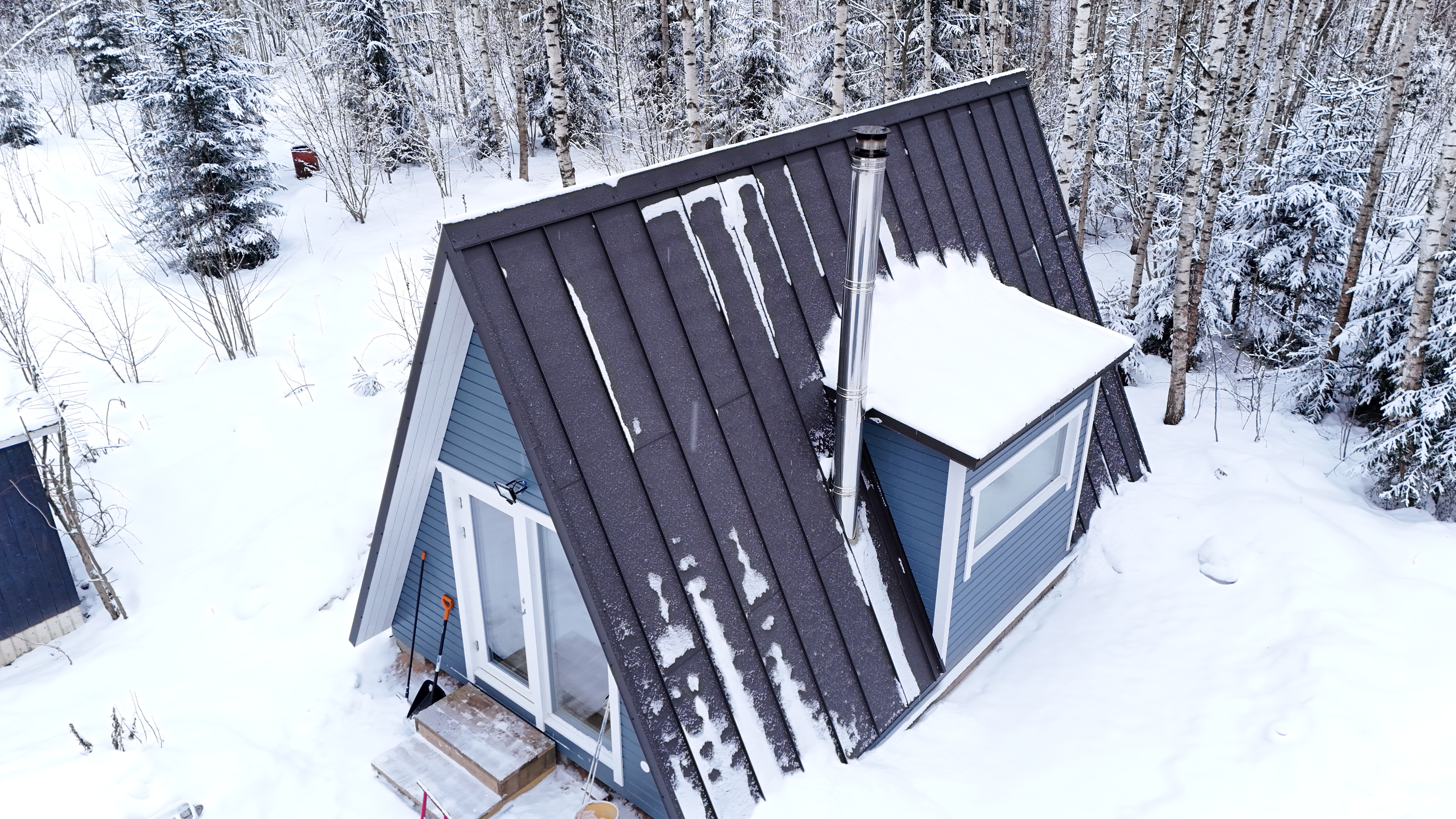 First image in the gallery of the current house model