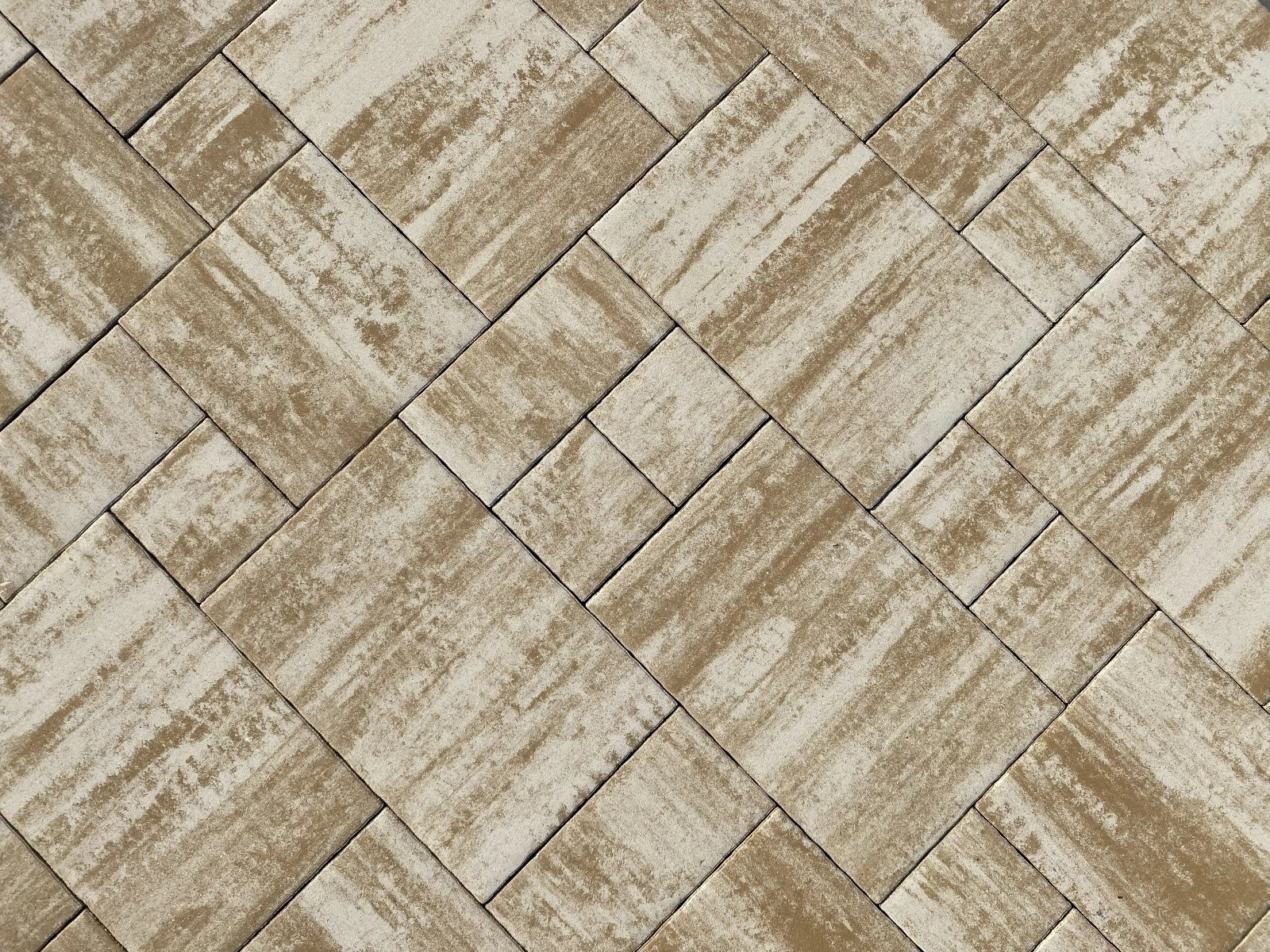 Beckov market colormix sand