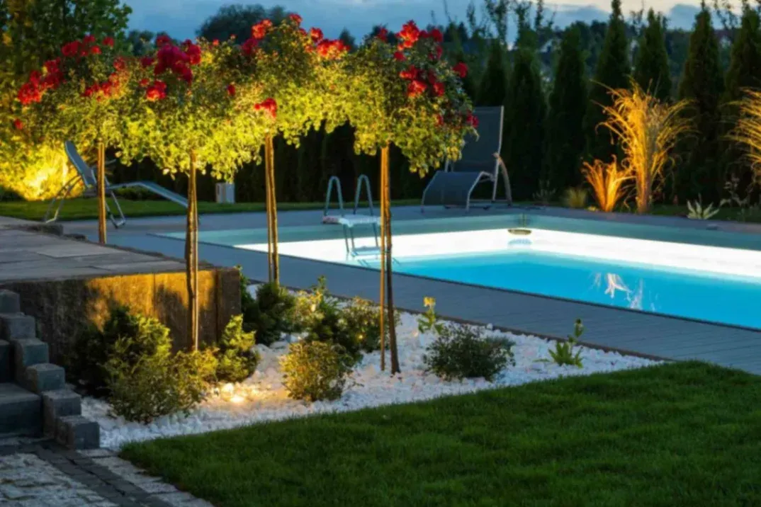 Transform Your Pool Experience - Carta 2