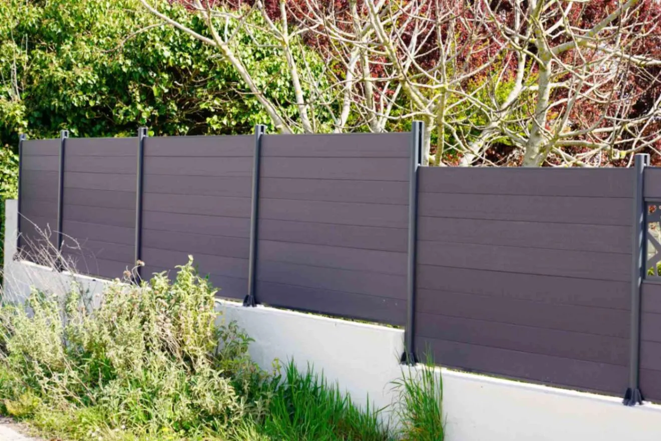 The Pros and Cons of Electric Fencing