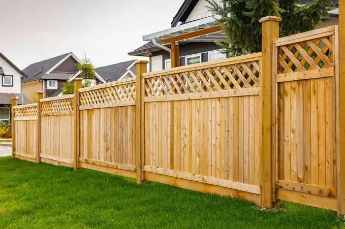 How to Choose the Right Fence Style for Your Property