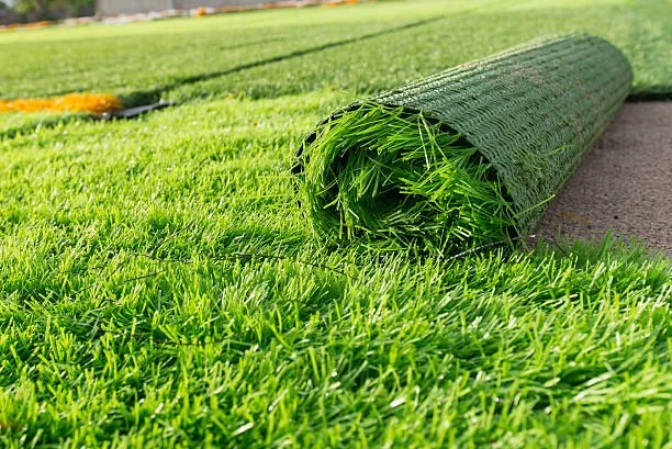 Maintaining Your Artificial Grass in Winter