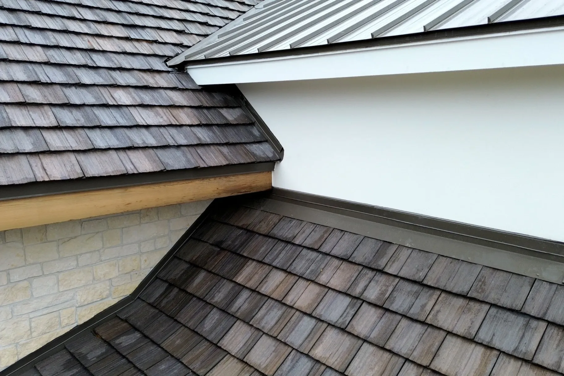 Choosing the Right Material for Your New Roof
