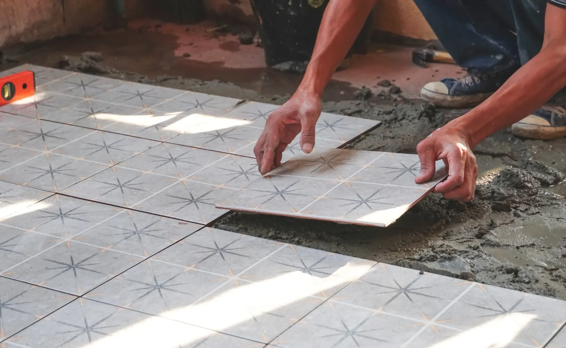 The Benefits of Ceramic Tile Installation in Home Renovations