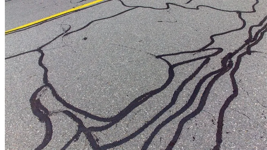 Seal coating and Crack Filling
