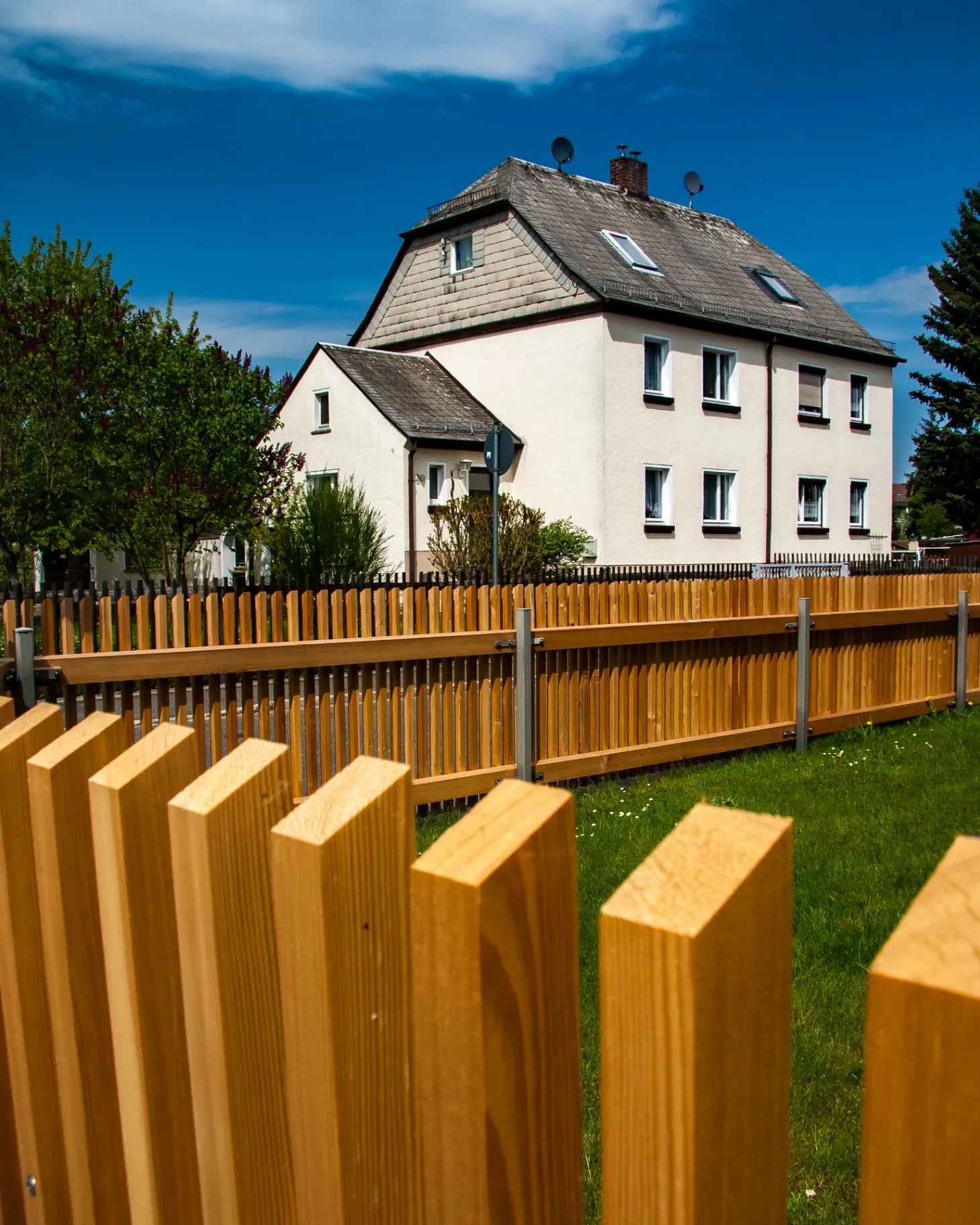 Good neighbor fence