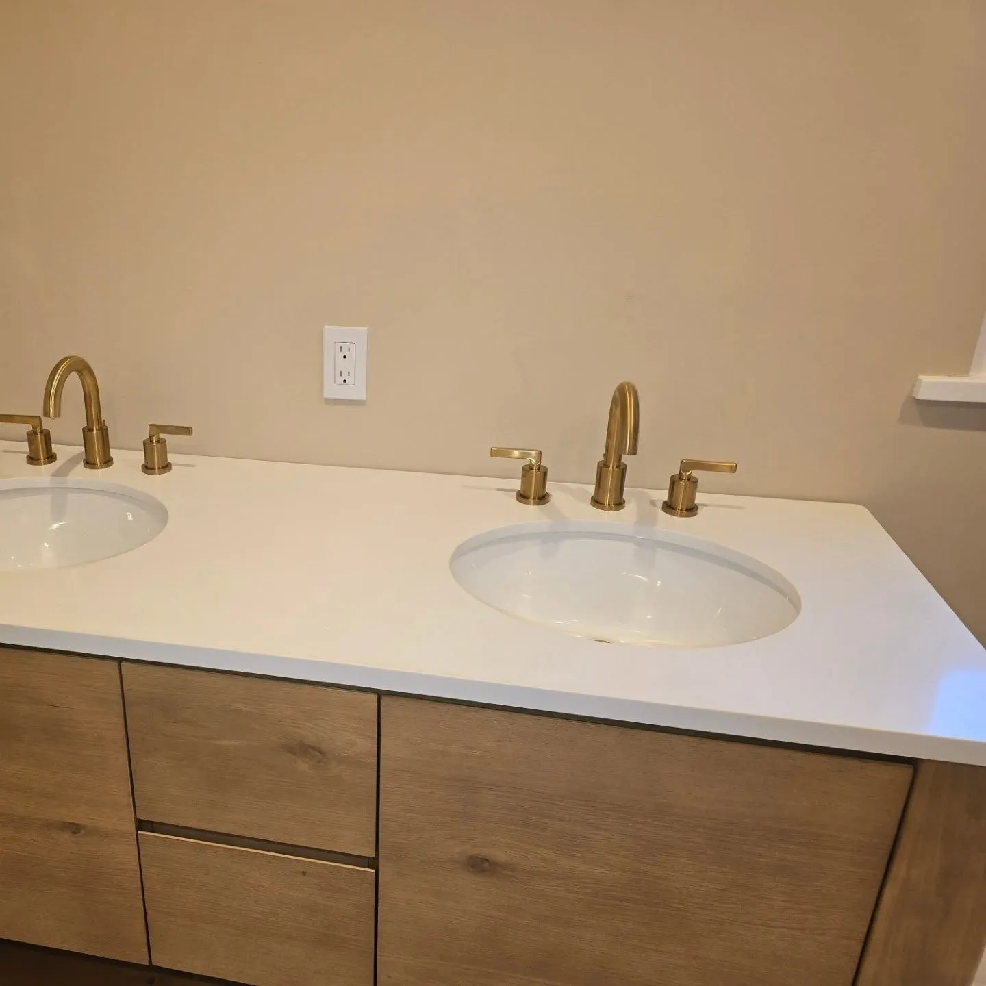 Gallery image 17