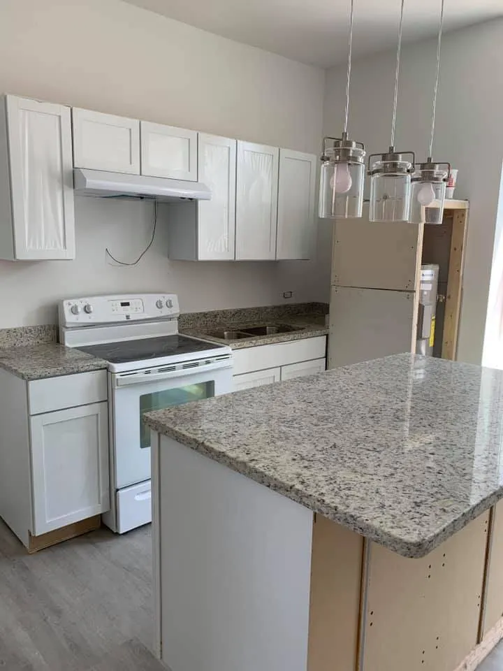 Salinas Granite Corp.