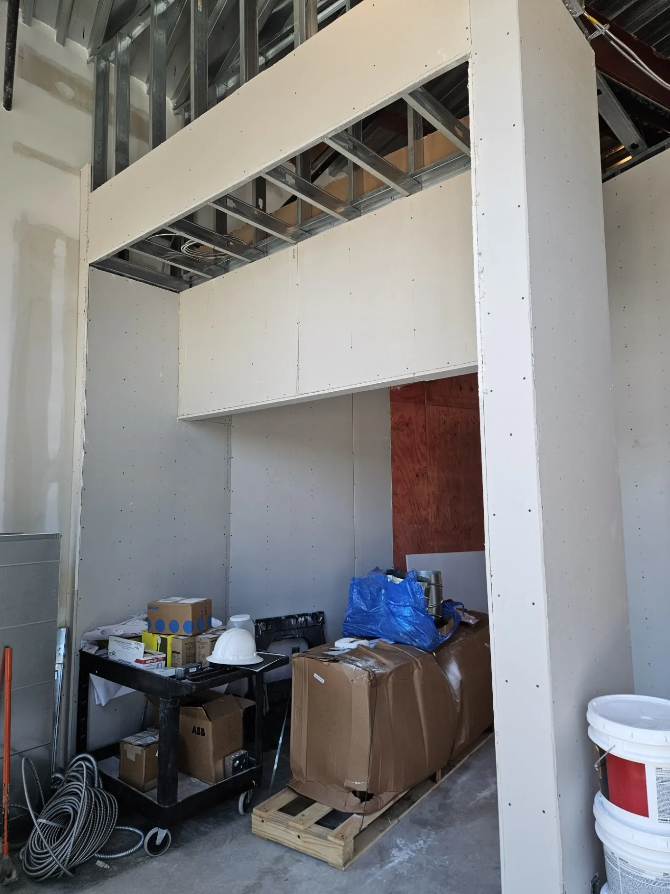 Gallery image 0