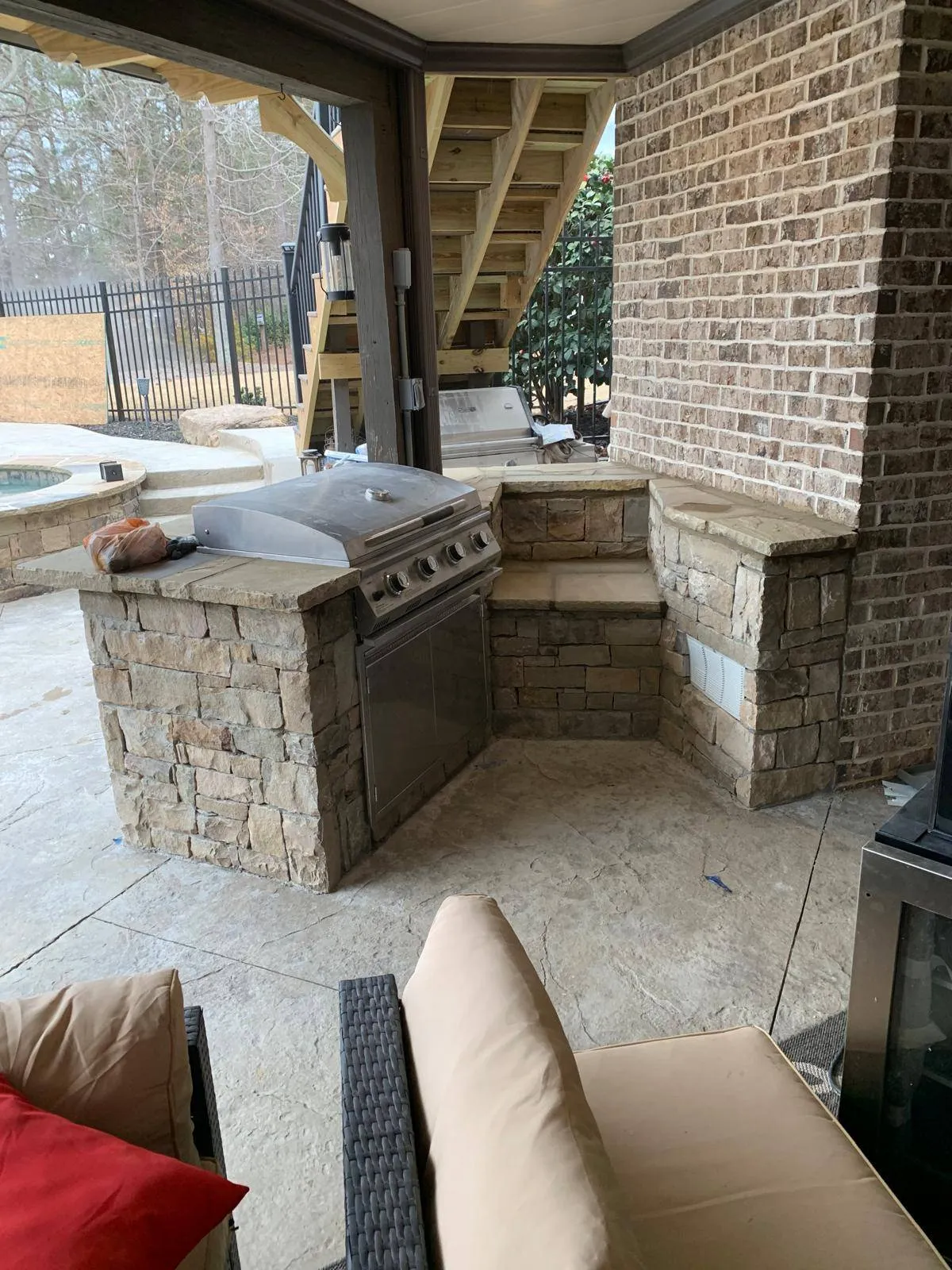 Outdoor Kitchen & Grill Service