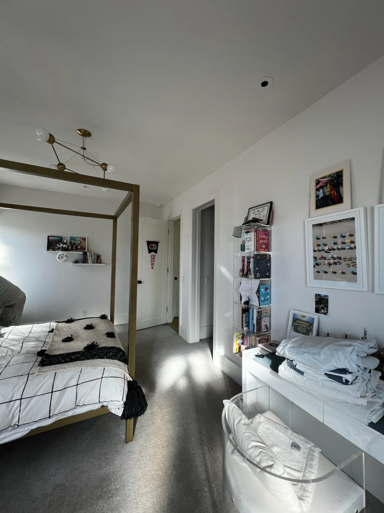 Gallery image 215