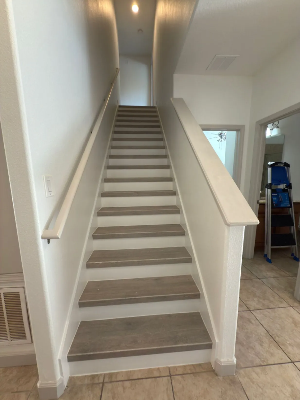 Gallery image 0