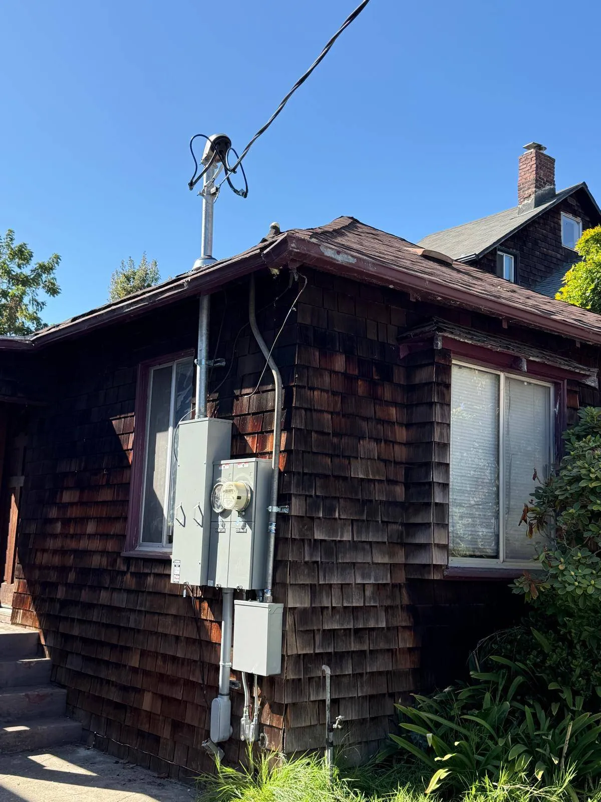 Trust us for all your commercial electric needs.