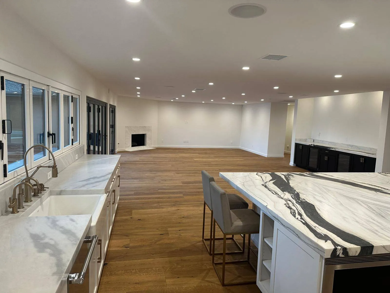 Gallery image 18