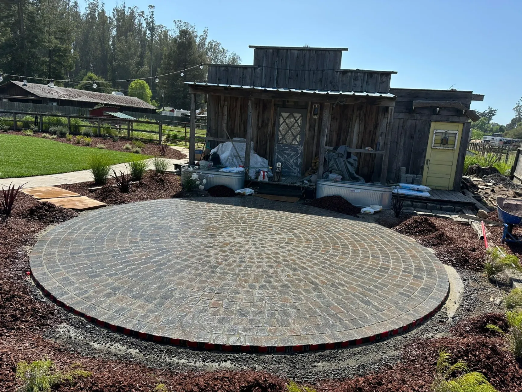 SM Landscaping