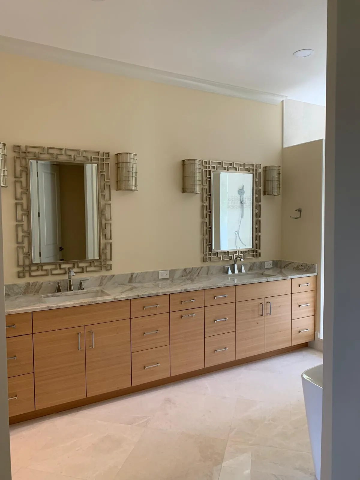 Gallery image 15