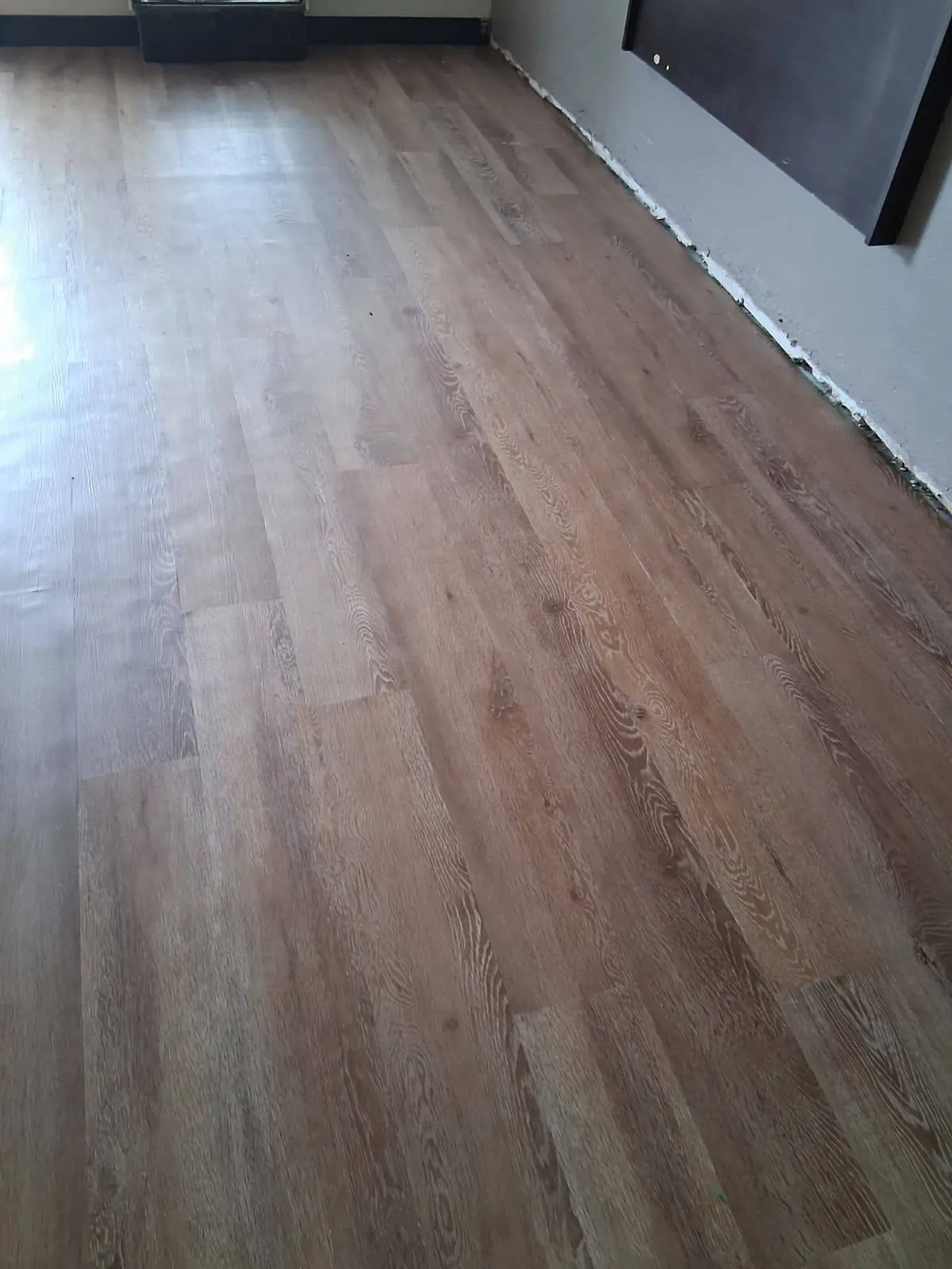 Romero Roofing And Fence LLC