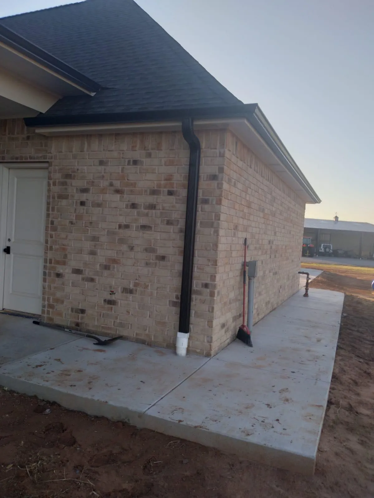 5-Inch Seamless Gutters (Residential)