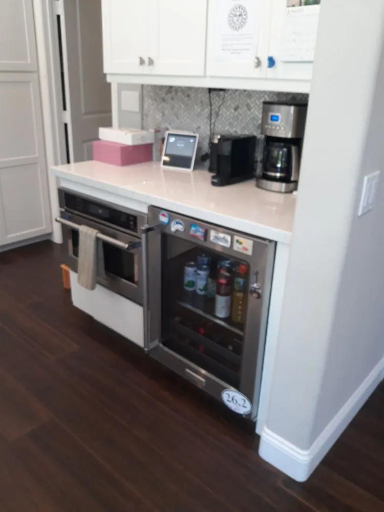 Adelita Professional Cleaning Service LLC