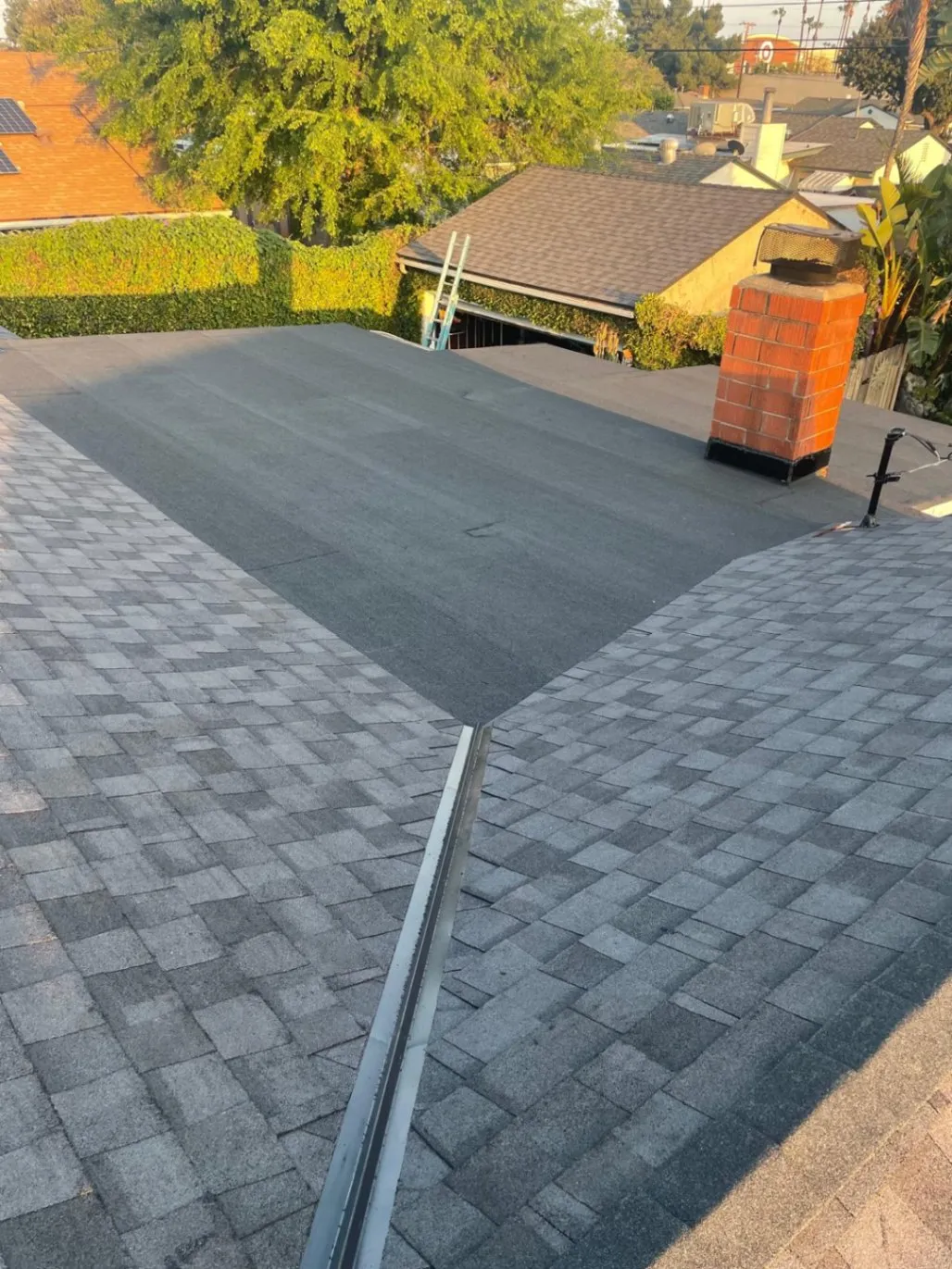 Fernandez Roofing CORP