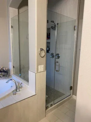 Expert Glass Solutions for Every Space 4