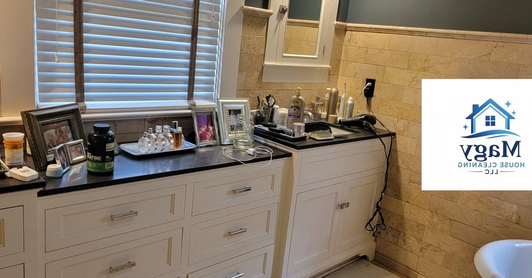 Expert Home Cleaning Tailored to You / Limpieza Profesional Adaptada a Usted 3