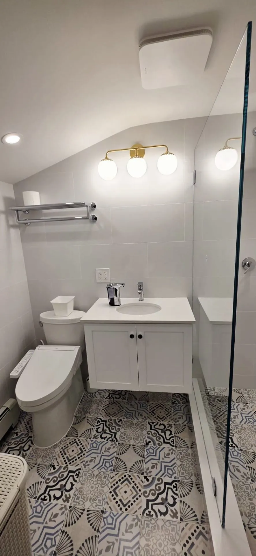 Romero Tile Master LLC