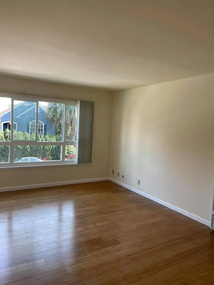 Gallery image 14