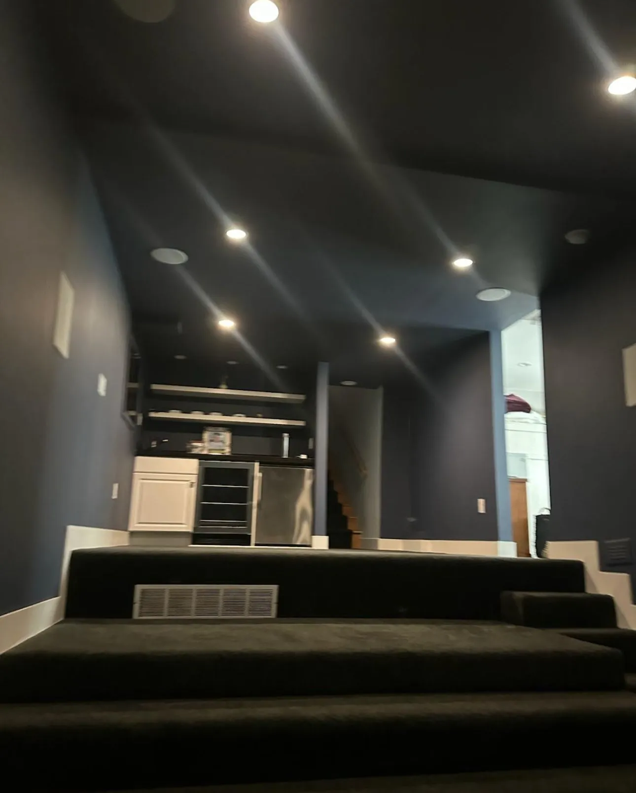 Gallery image 0