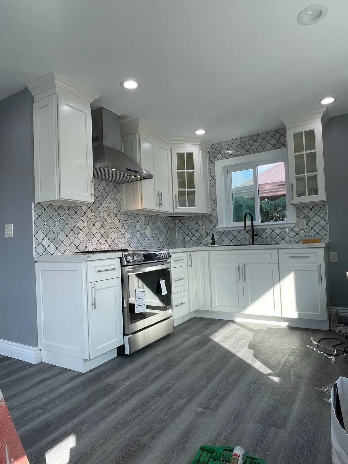 THE HANDYMAN CONNECTION LLC