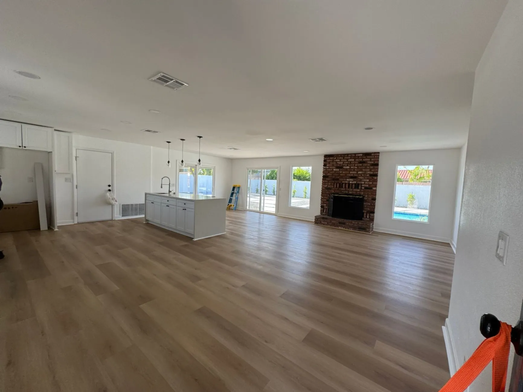 Gallery image 6
