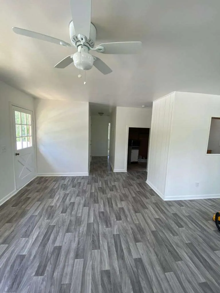 Flooring instalation and Repair