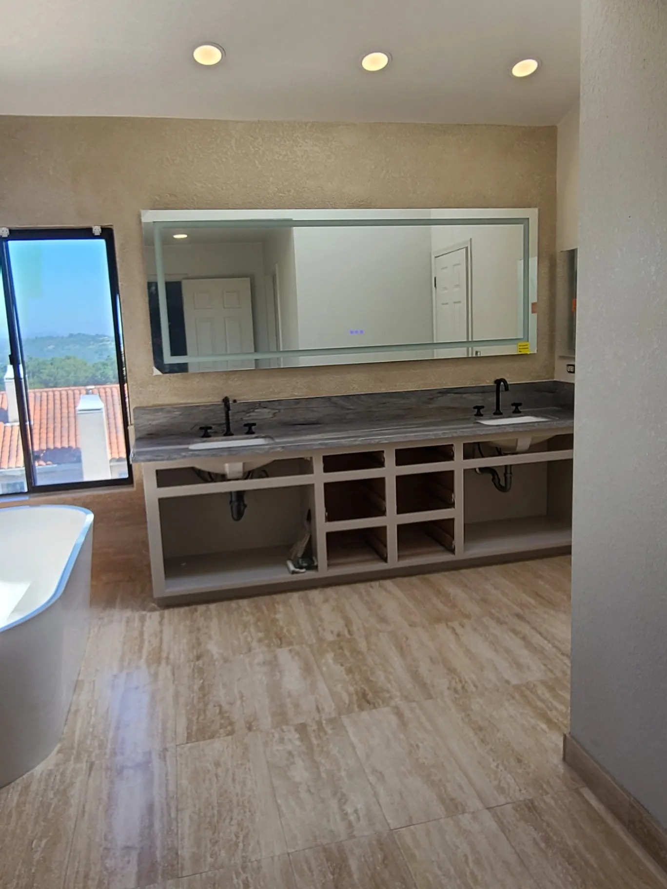Gallery image 14