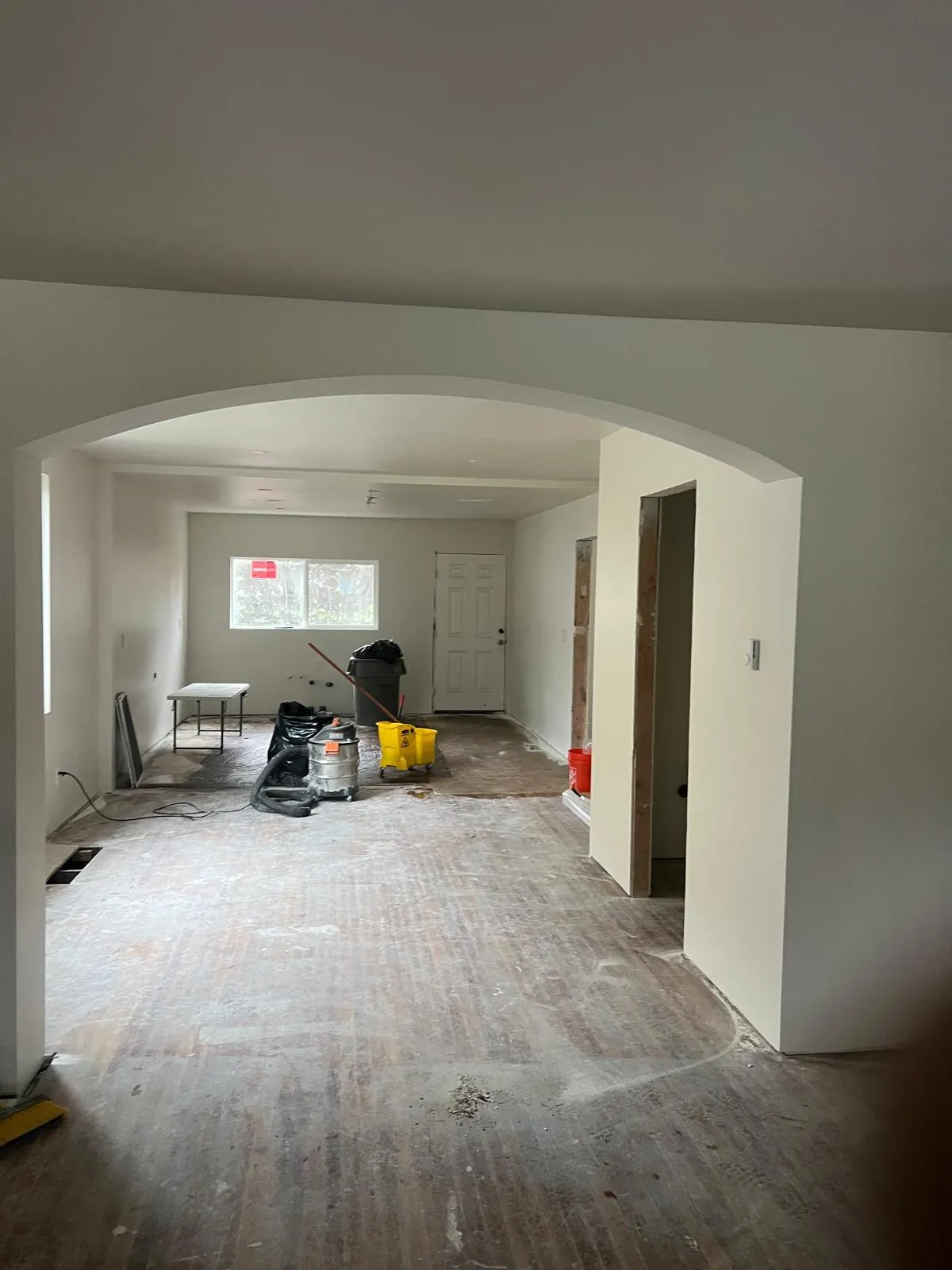 Gallery image 0