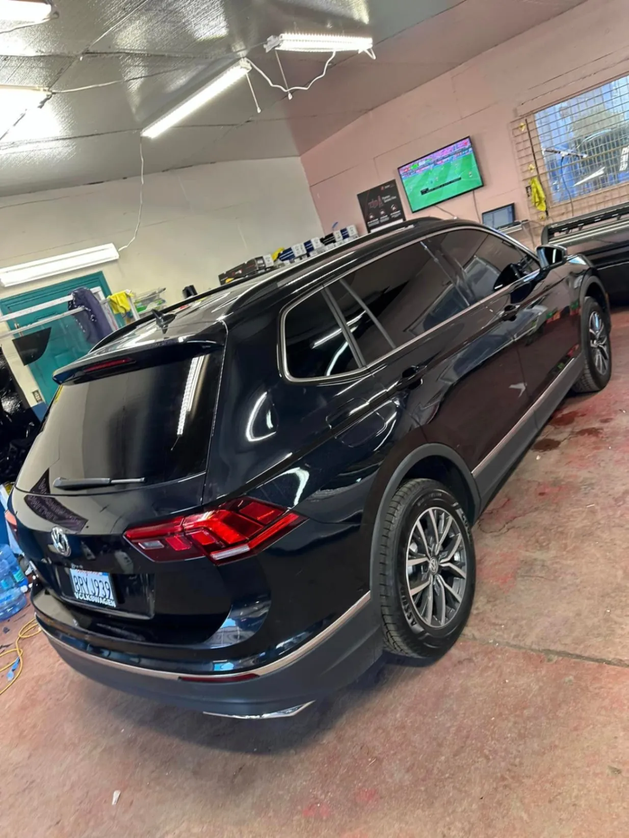 Elevate Your Space with Precision Tinting - Carta 1